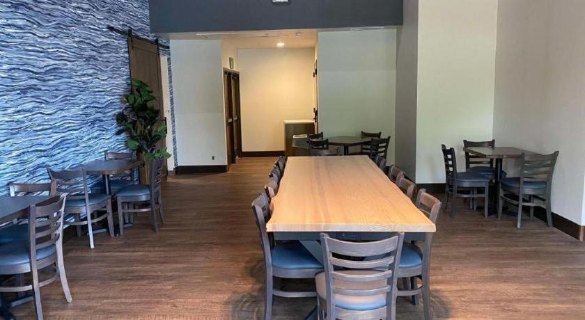 Best Western Lake Lucille Inn Wasilla Bagian luar foto