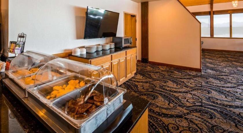 Best Western Lake Lucille Inn Wasilla Bagian luar foto